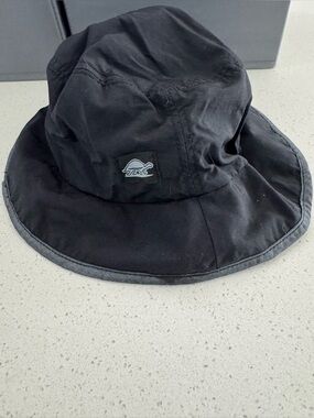 Turtle Fur Supplex Crusher Black Packable Nylon Fleece Lined Sun Bucket Y2K